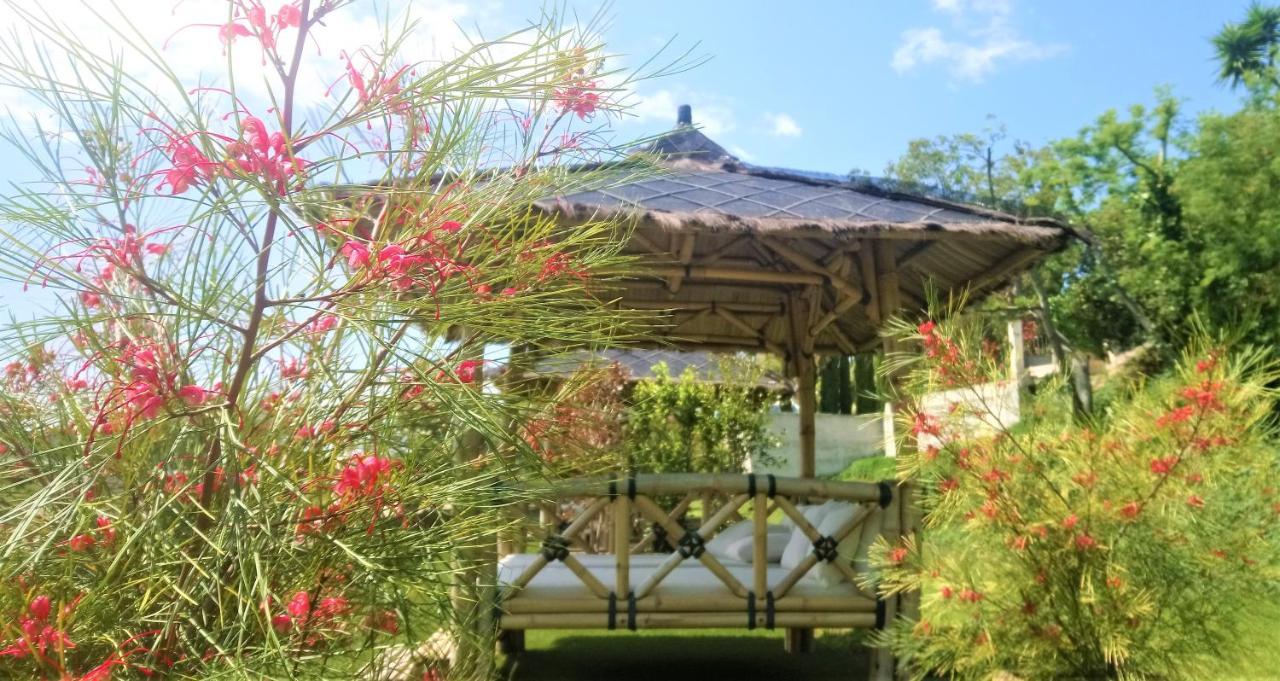 Hotel Les Jardins de Bormes Buitenkant foto