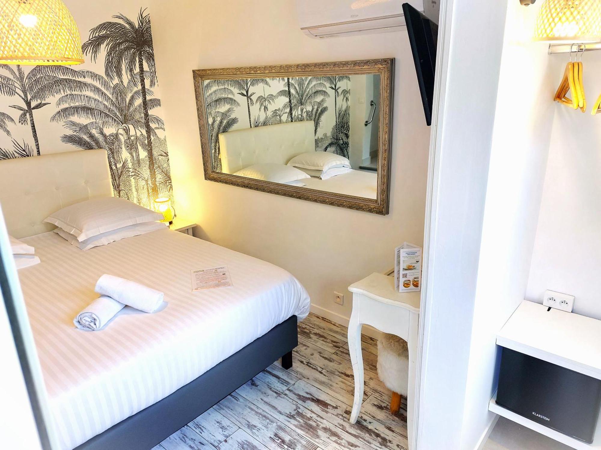 Hotel Les Jardins de Bormes Kamer foto